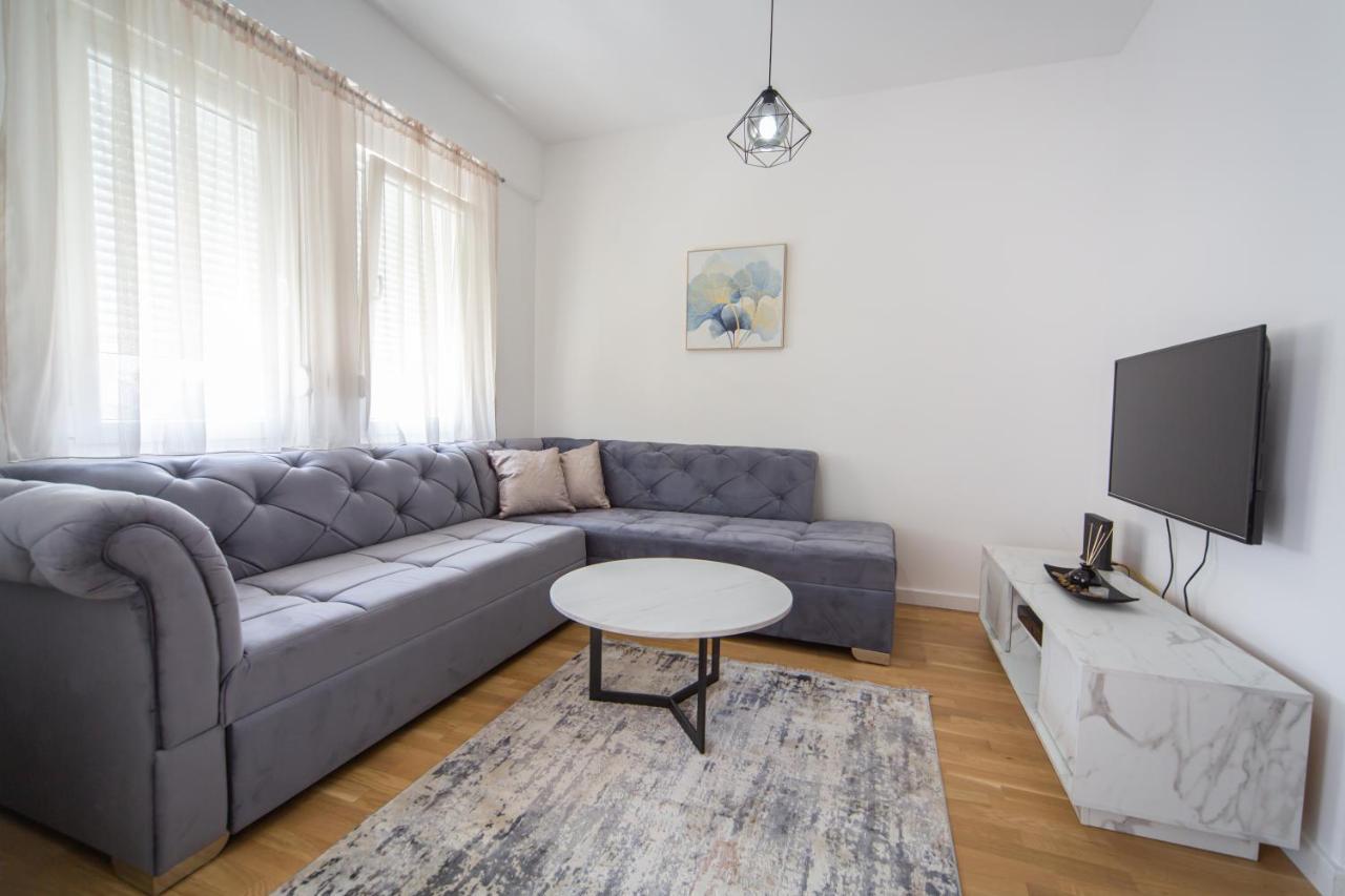 Blue Moon Apartment Podgorica Kültér fotó
